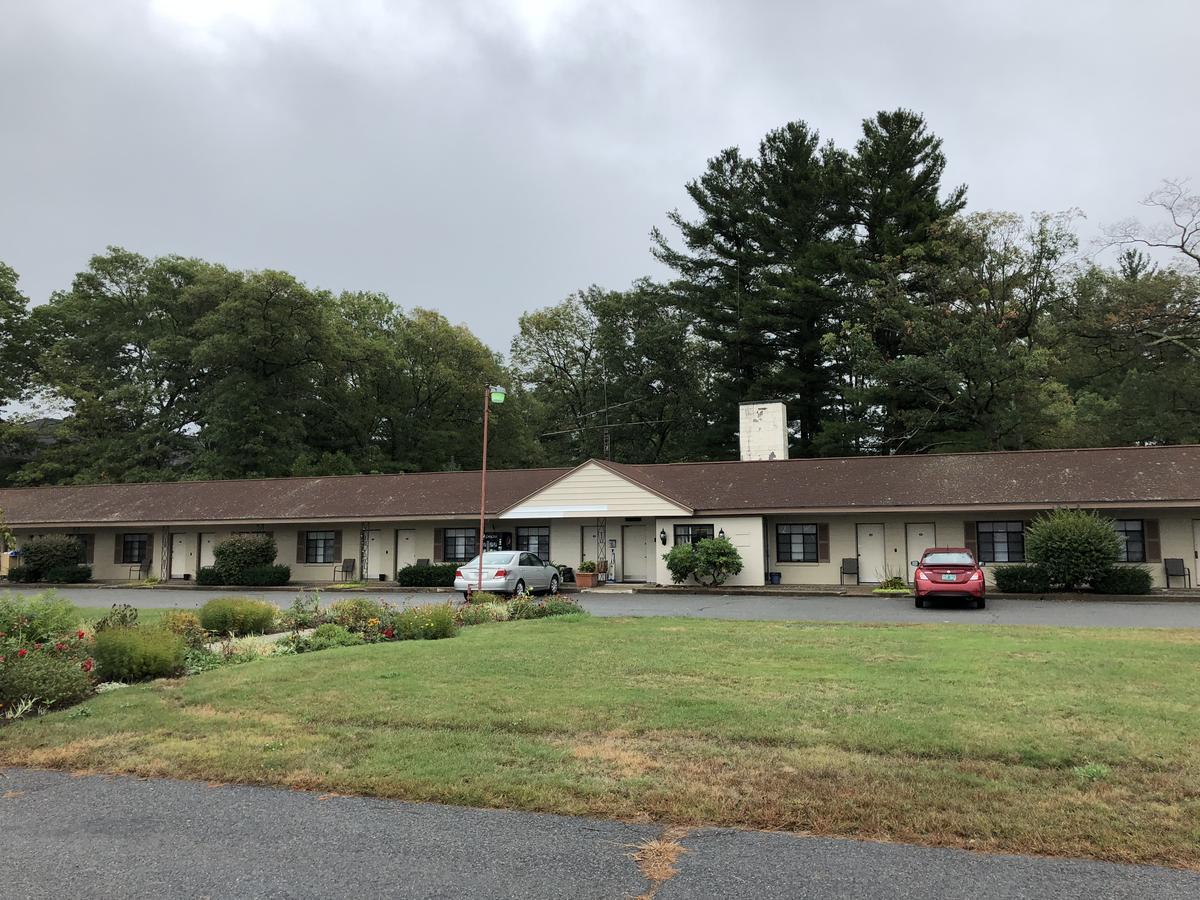 The Walpole Motel Exterior photo